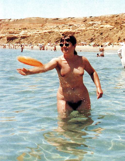 25P Vintage nudists6