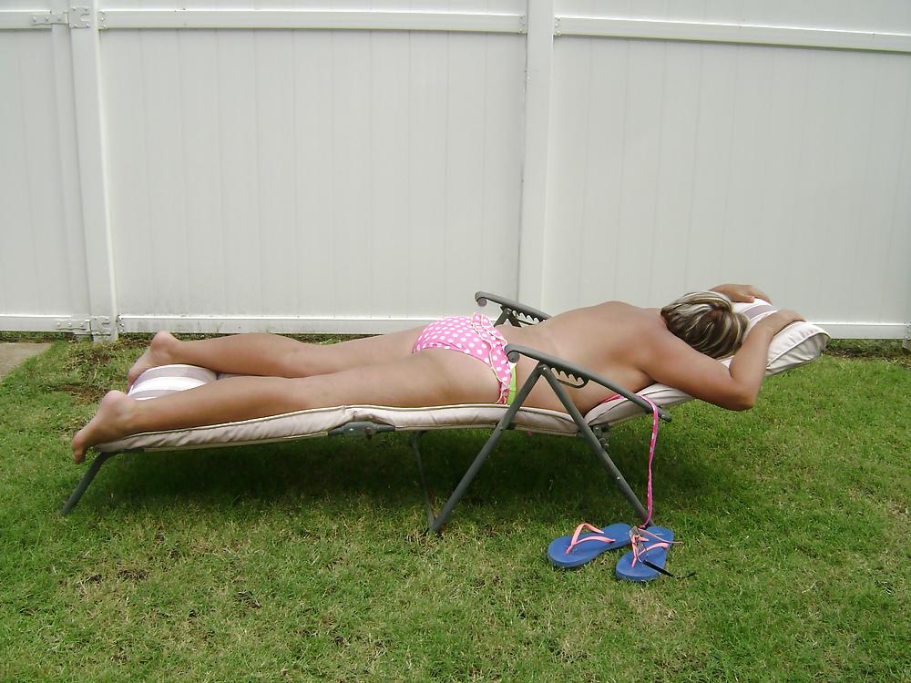 7P Filling pool and getting sun