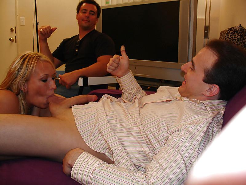 25P Cuckold-Hotwife Blowjobs