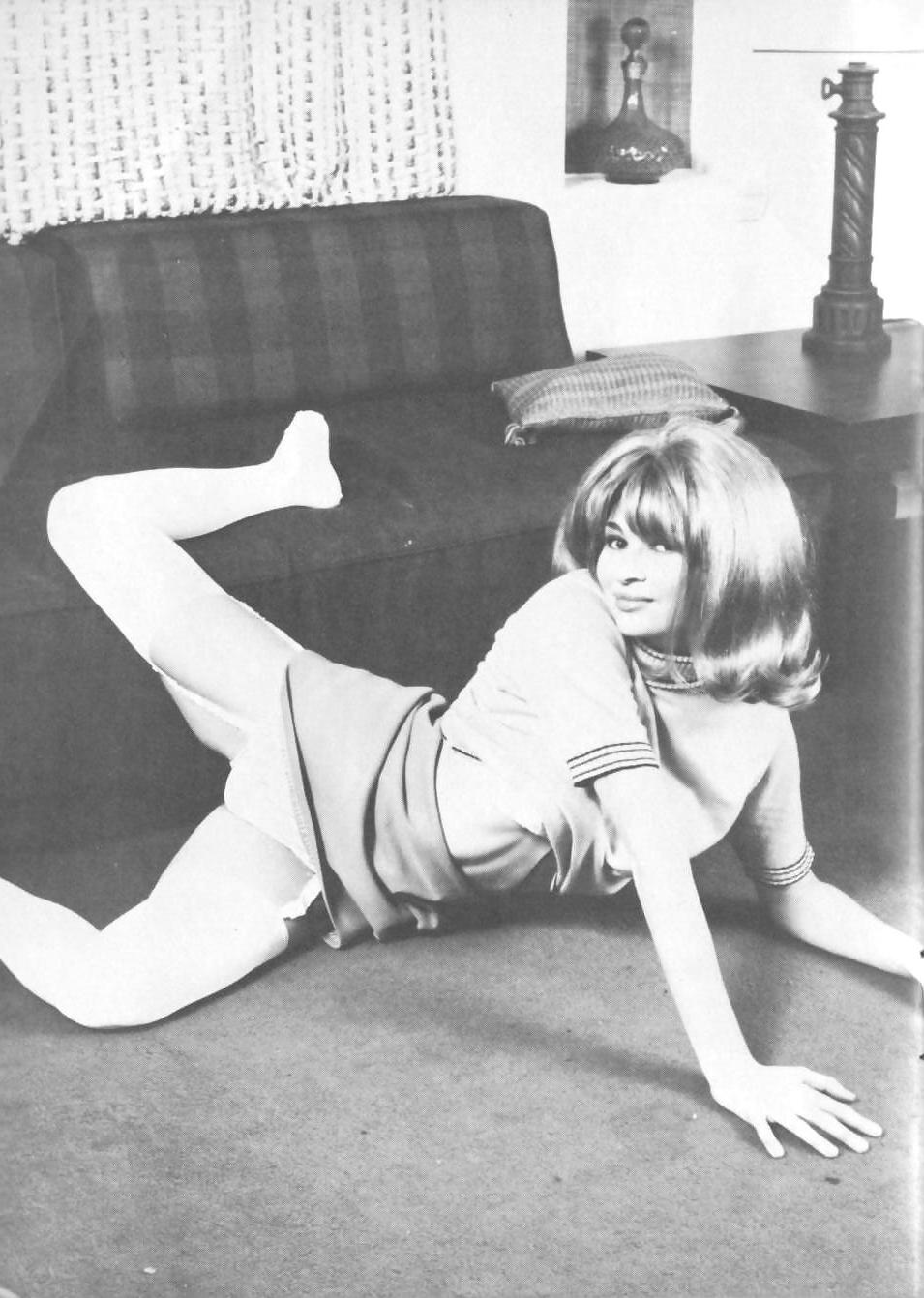 25P Vintage Magazines Terrific No 16 - 1970's - Michelle Angelo