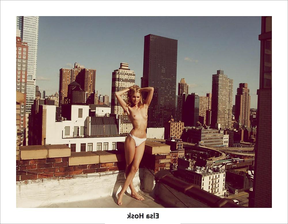 25P A-Z of Celebrity Caps,Stills & oops 101