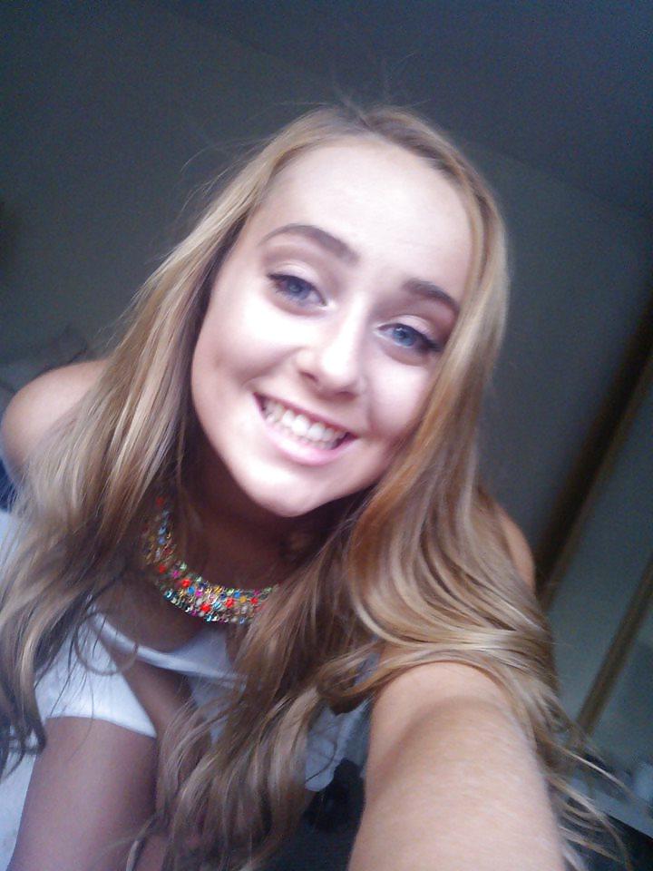 25P New Irish girls 2 - plz comment