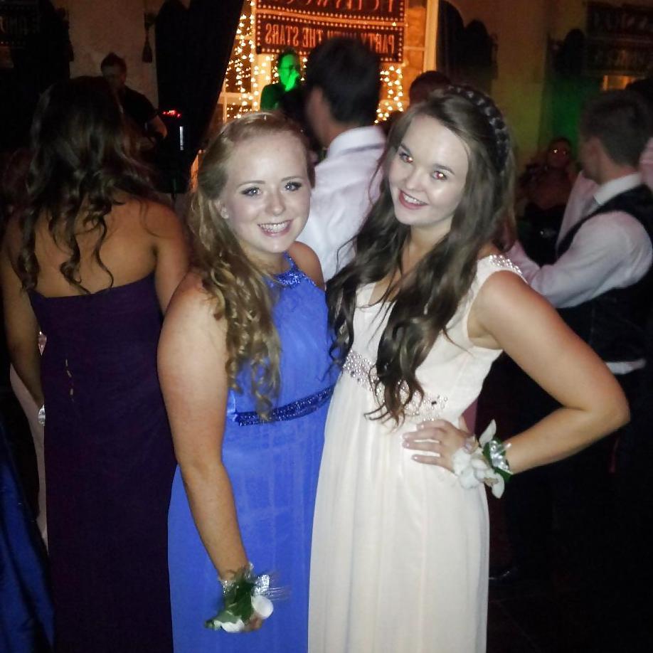 25P New Irish girls 2 - plz comment