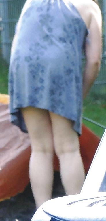 15P Sluts secretly photographed   in the outdoor swimming pool