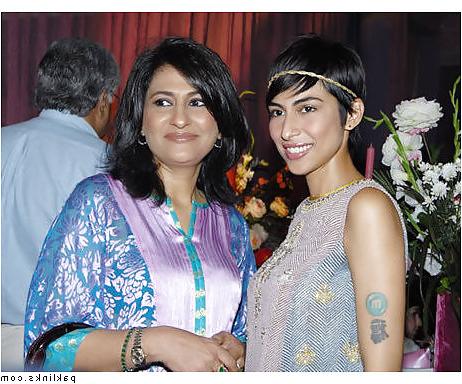 24P Desi sluts....who needs dirty comments