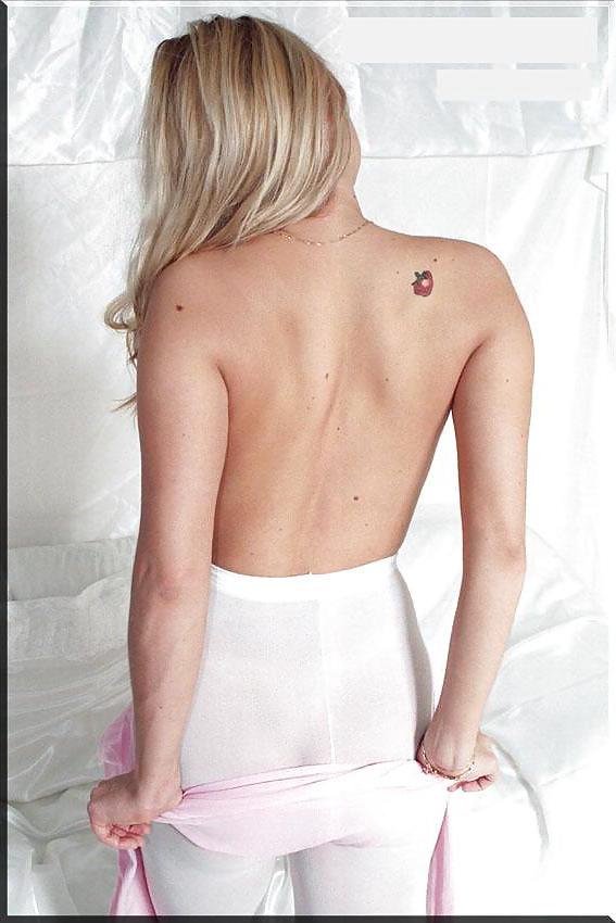 25P Blonde Ballerina