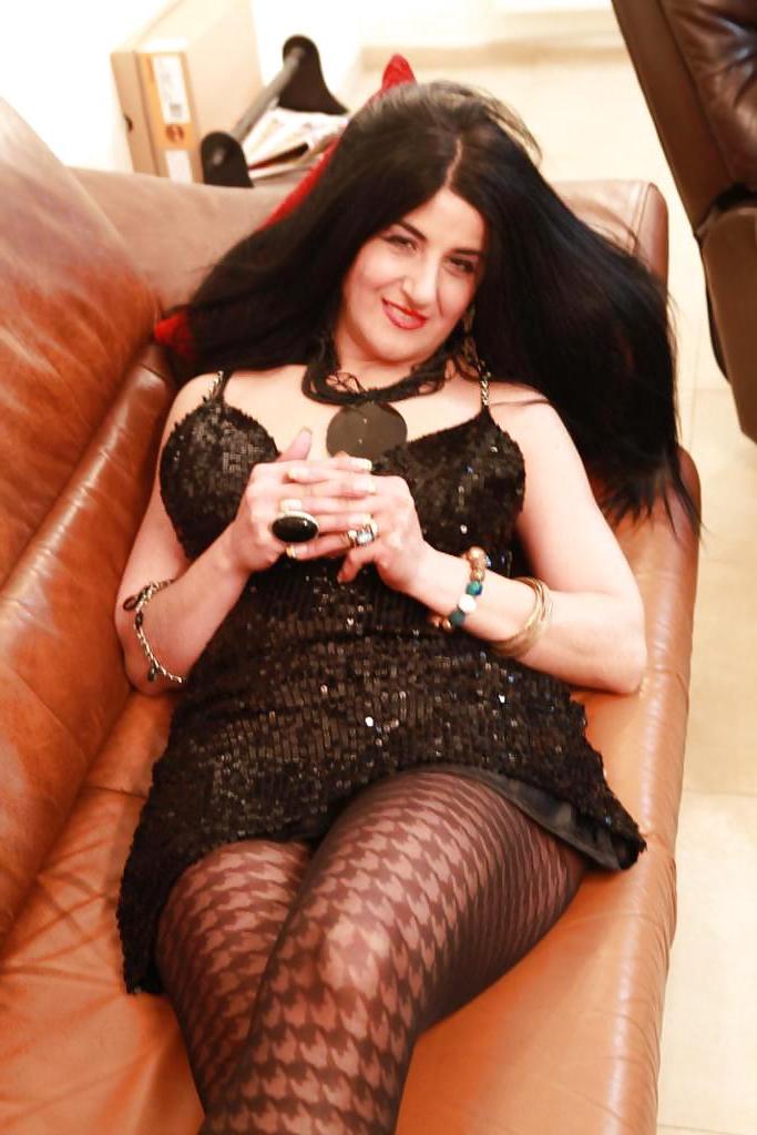 25P Israel milf