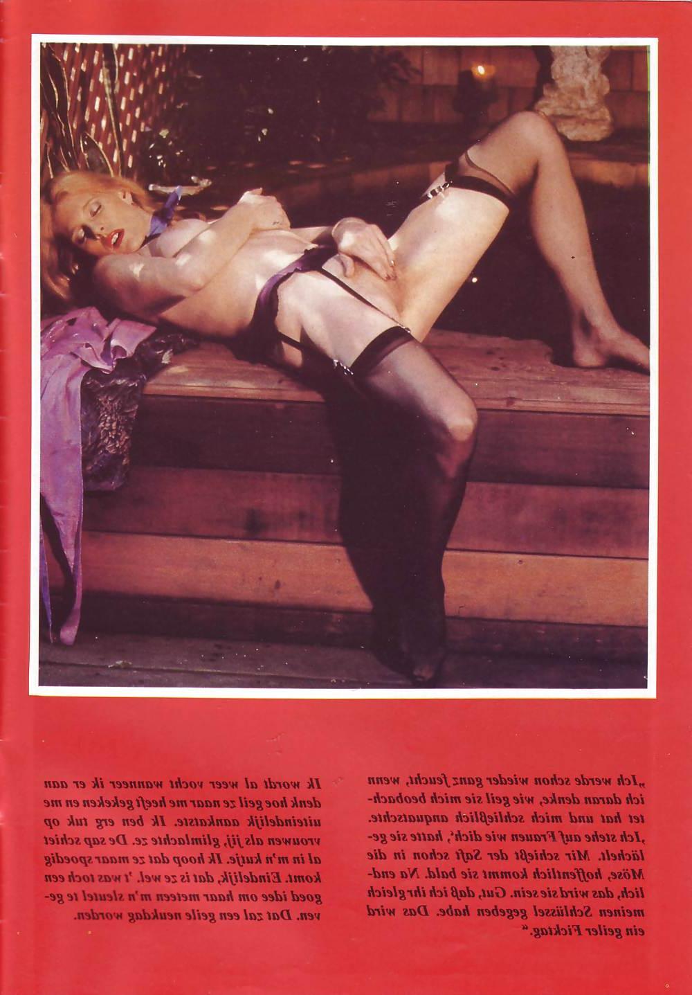 25P Vintage Magazines Show Girl 08