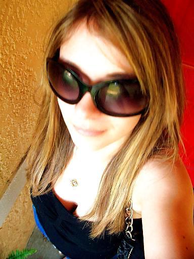 12P BIG TITS TEEN