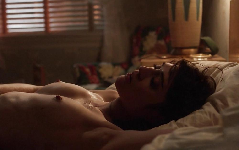25P Lizzy Caplan mega collection 2