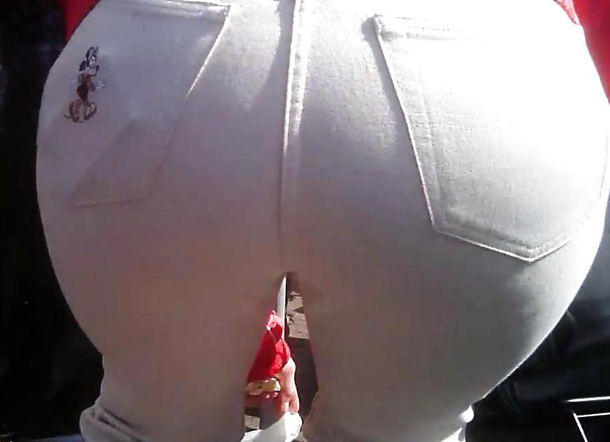 12P White Gilf Ass