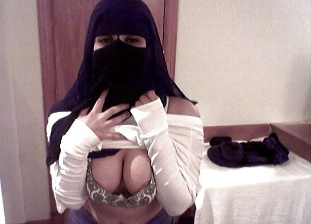 10P Sexy arab, iranian, dubai, turkish girls 15