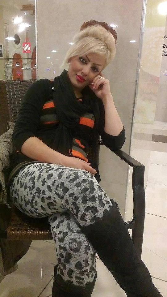 16P Hot Iranian Women Part 8