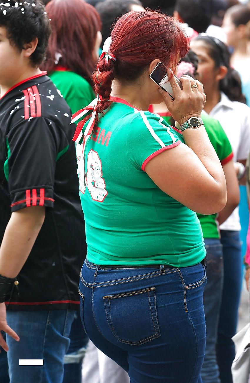 18P Candid mexican MASSIVE ASS mom jeans NONPORN