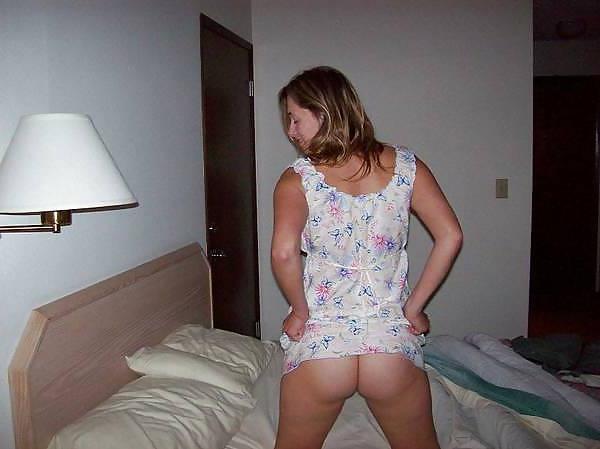 25P Sexy amateur milfs