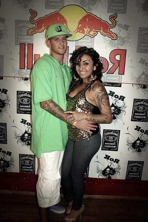 25P Ghetto latin milf