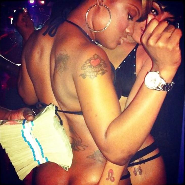 25P BLACK SEXY EXOTIC DANCERS