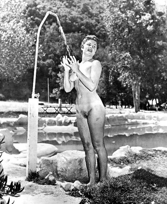 25P Vintage nudists8
