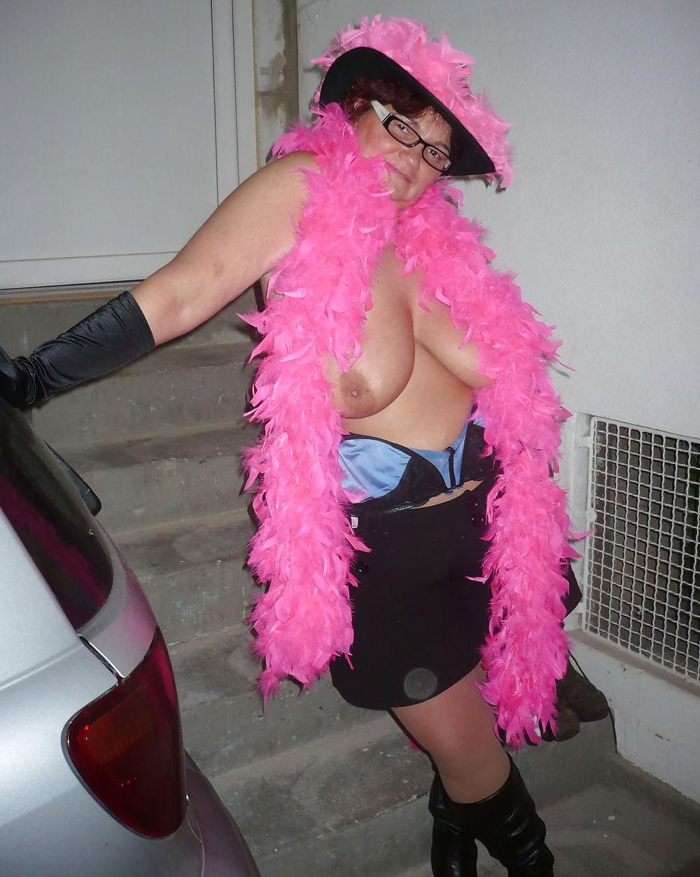 25P GILF