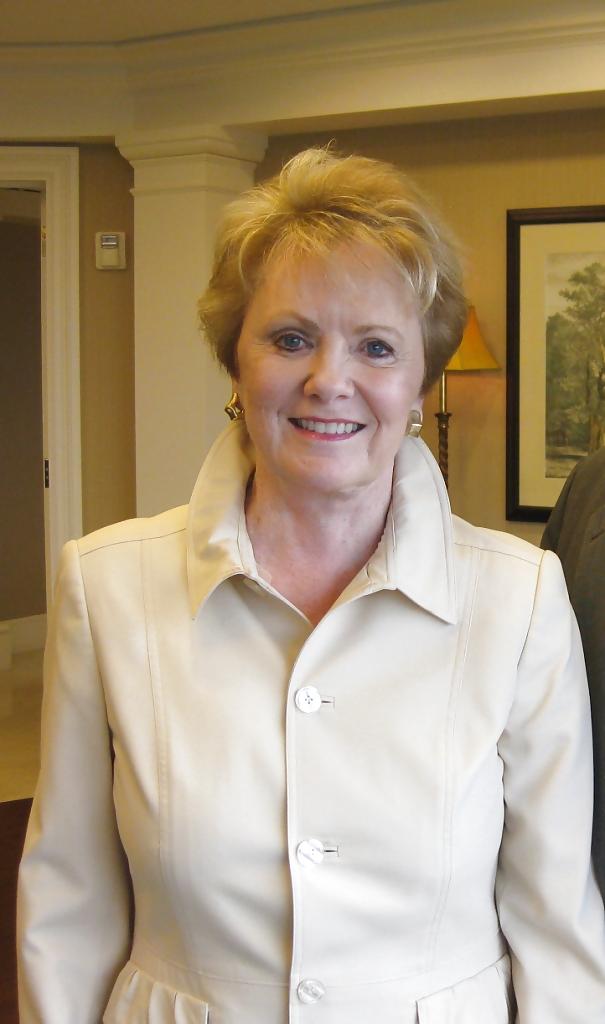25P Love jerking off to Conservative Kay Granger