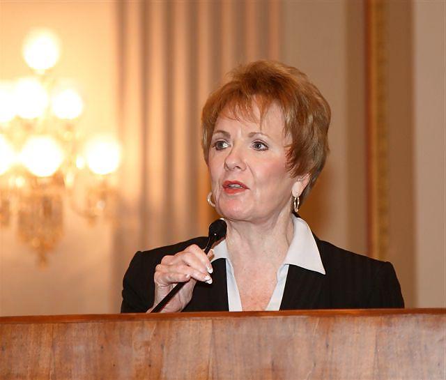 25P Love jerking off to Conservative Kay Granger