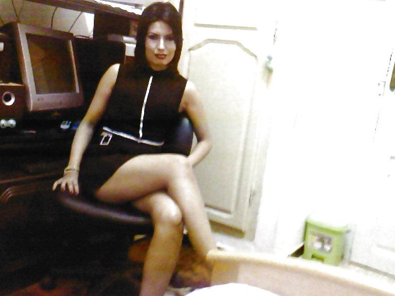 25P Algerian Hot Dancer