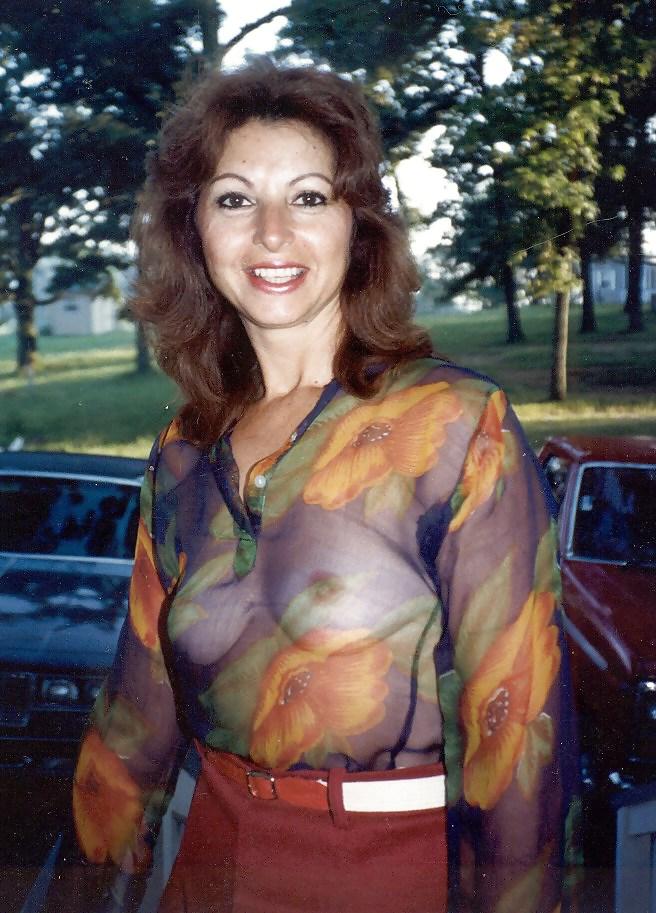 25P Vintage Wives & Girlfriends 39
