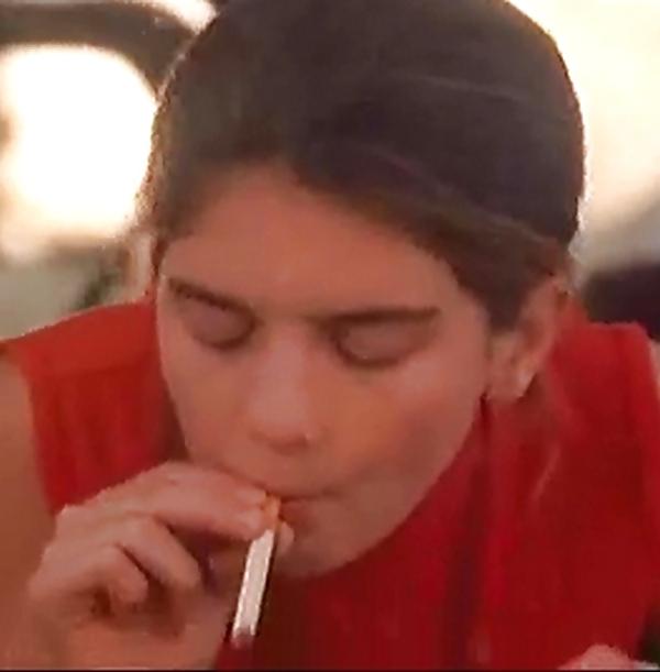 25P The Glow, Celebrity Women Smoking
