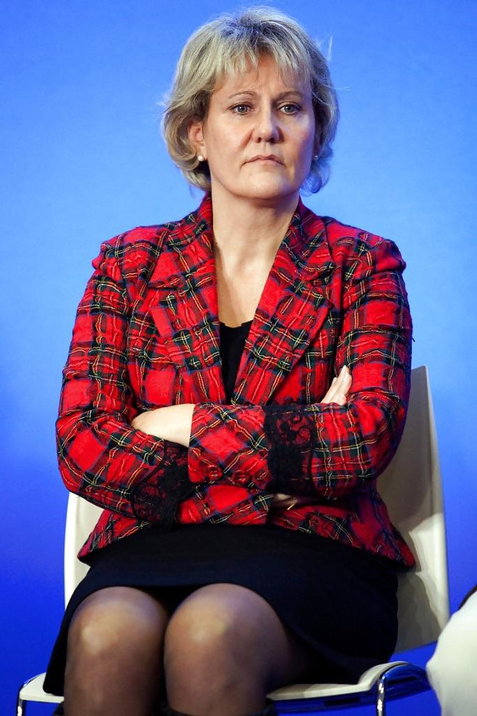 25P I love jerking off to Conservative Nadine Morano