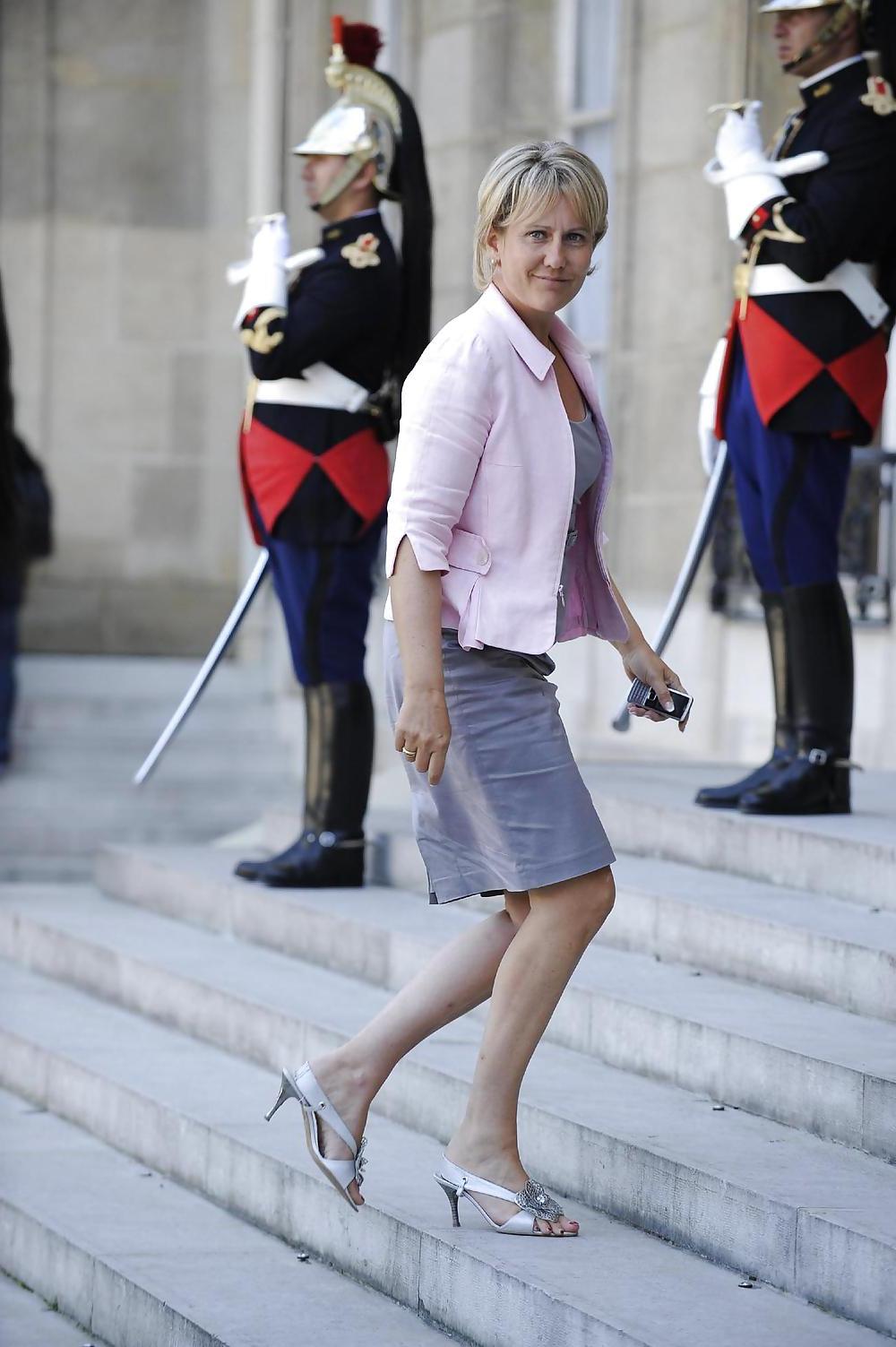 25P I love jerking off to Conservative Nadine Morano
