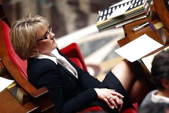 25P I love jerking off to Conservative Nadine Morano