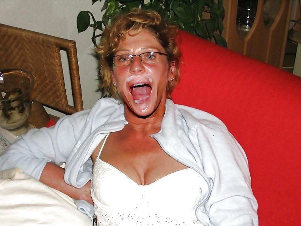 15P MATURE GRANNIES AND MILFS - FACIALS & CUMSHOTS 2