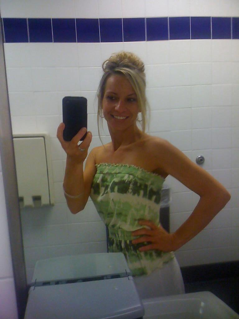25P Super-duper MILF! #13