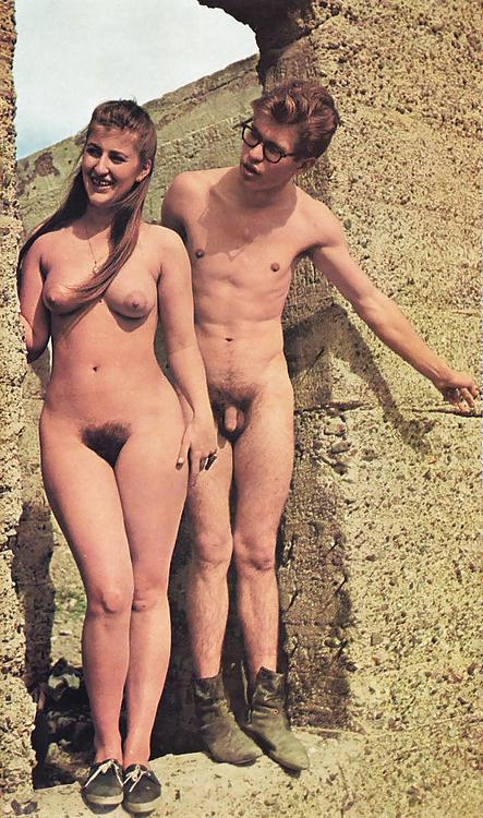 25P VINTAGE NUDISTS