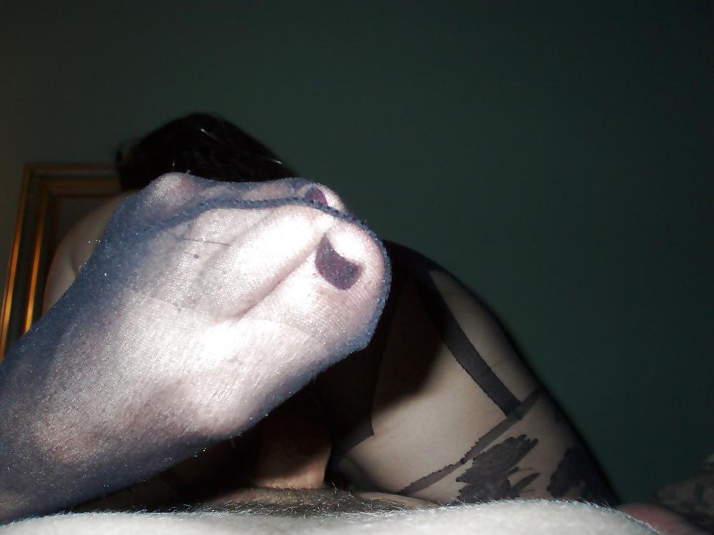 25P Experienced Nylon MILFs
