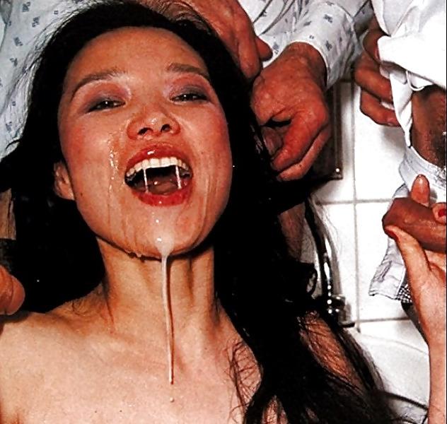 25P Smiling group facials 32 (with some 90's vintage)