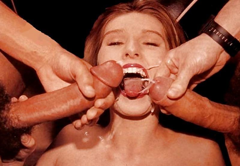 25P Smiling group facials 32 (with some 90's vintage)