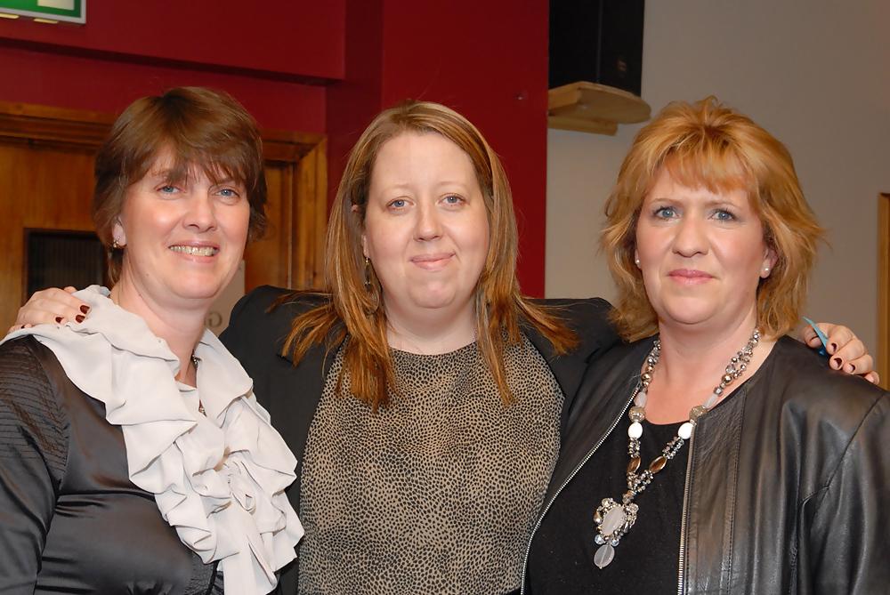 25P Irish women in satin