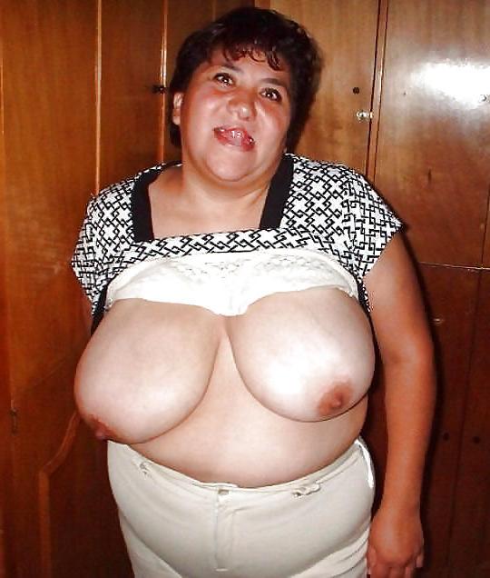 25P Mega Tits 3