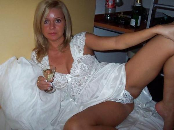 25P Gangbang cuckold swingers 2