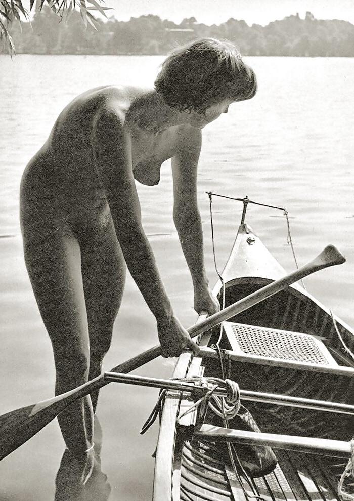 25P A Few Vintage Naturist Girls That Really Turn Me on (8)