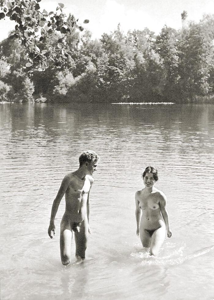 25P A Few Vintage Naturist Girls That Really Turn Me on (8)
