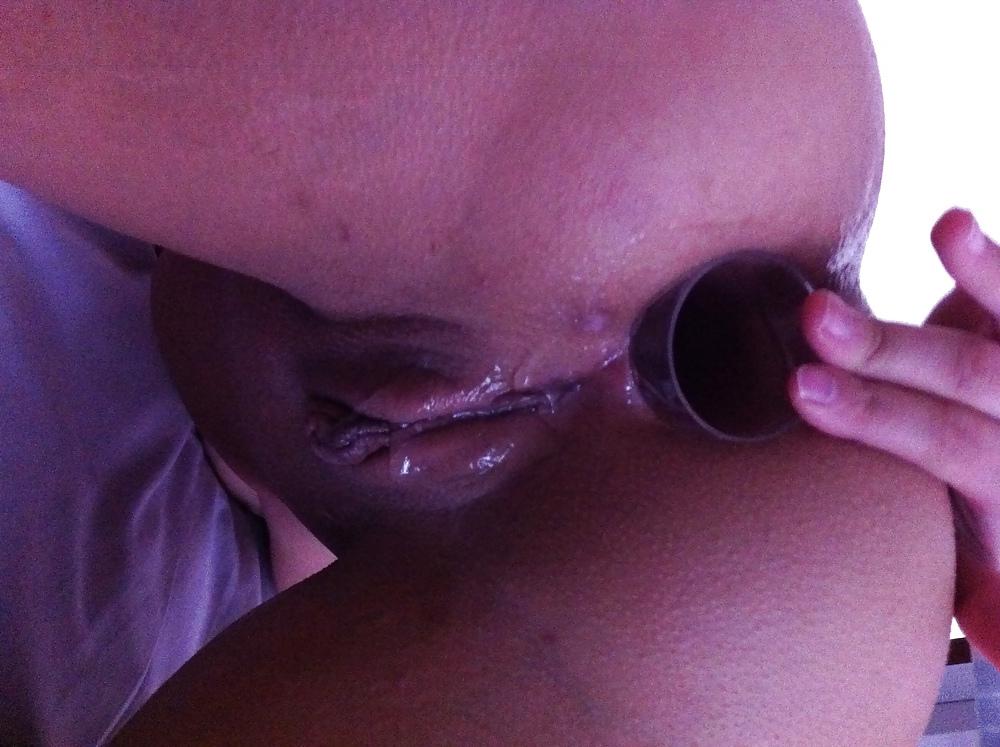 23P TOPBICHE anal gape with plastic tube... deep  deep deep....