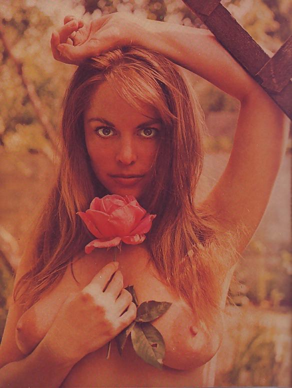 25P Vintage girls nice things