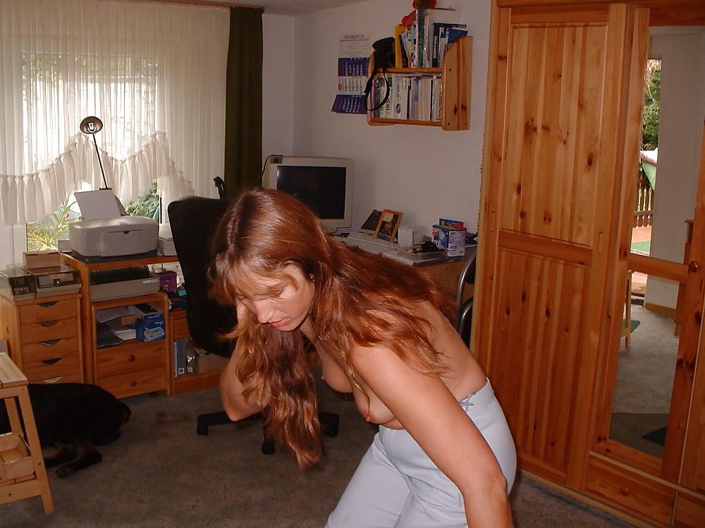 25P Cum Hungry Slut Wife