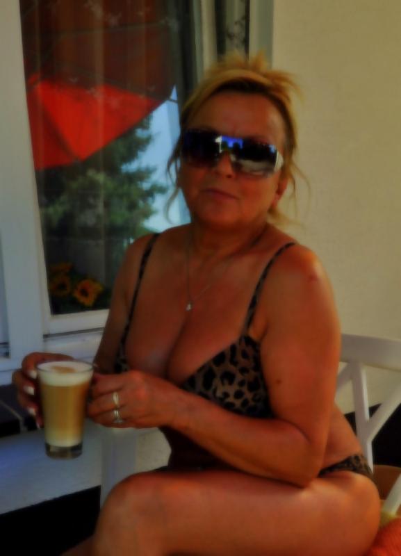 15P 56 Years Old Polish Horny Neigbor 