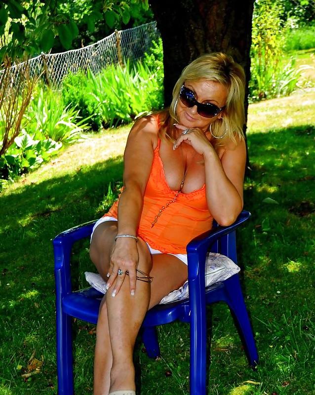 15P 56 Years Old Polish Horny Neigbor 