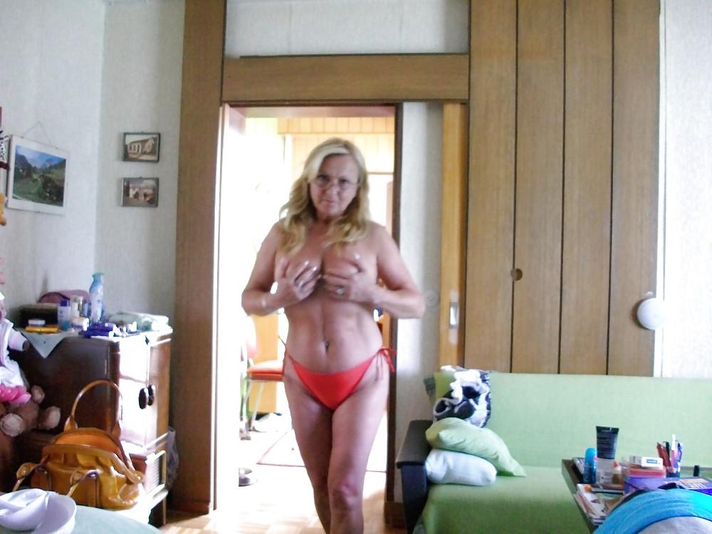 15P 56 Years Old Polish Horny Neigbor 
