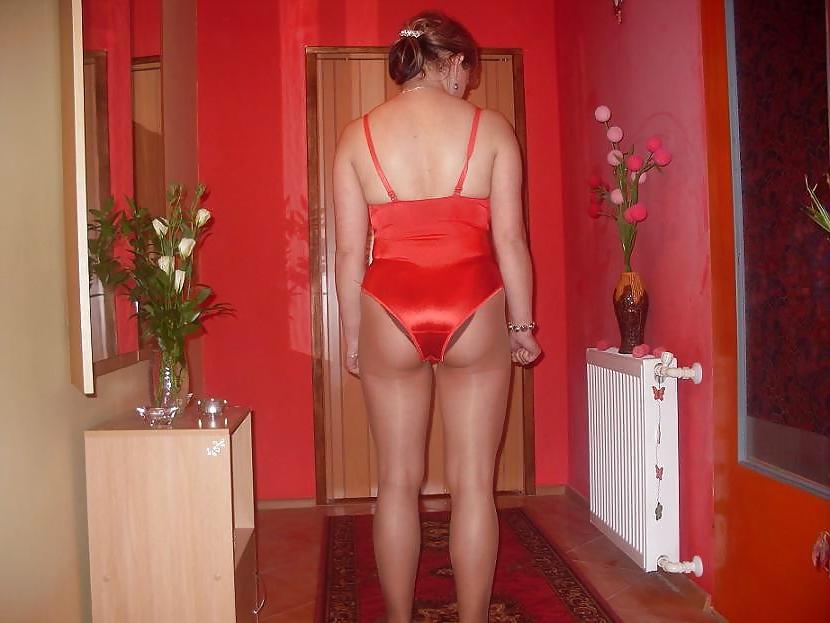 10P Sexy Polish Milf Ela
