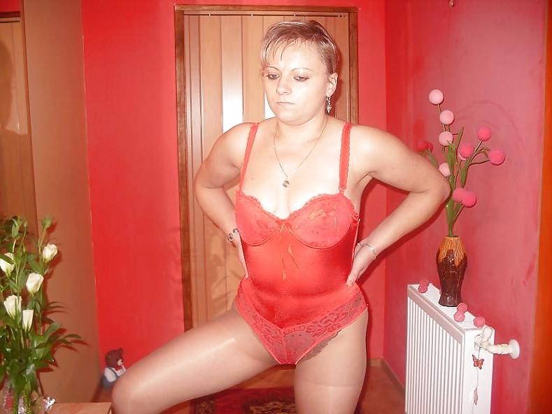 10P Sexy Polish Milf Ela